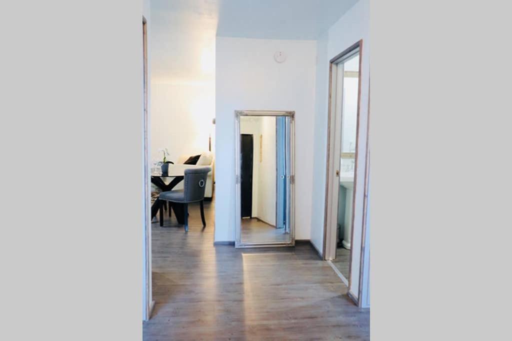 Maple Creek Sun Dog Manor 아파트 외부 사진